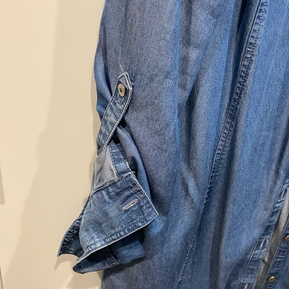 J Jill Lyocell Button down Demin Tunic - Picture 7 of 8